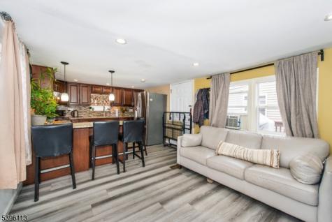 39 Helen Drive Moonachie NJ 07074