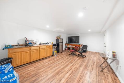 278 North Drive North Plainfield NJ 07060