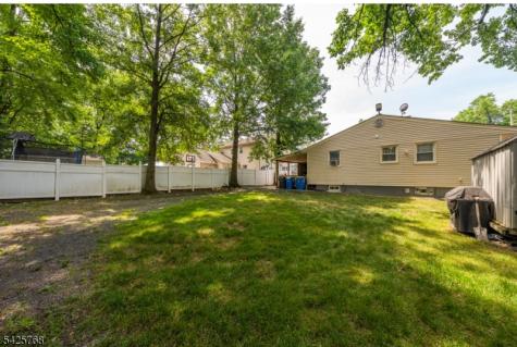 278 North Drive North Plainfield NJ 07060