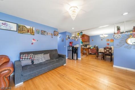 278 North Drive North Plainfield NJ 07060