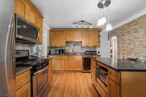 1983 Barnett Street Rahway NJ 07065