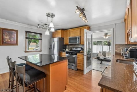 1983 Barnett Street Rahway NJ 07065