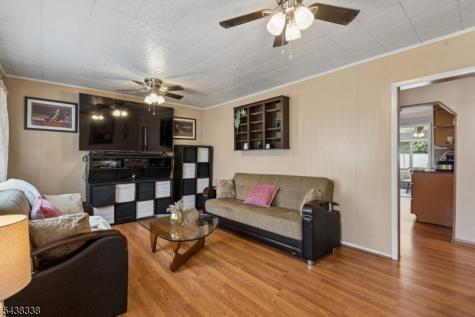 1983 Barnett Street Rahway NJ 07065