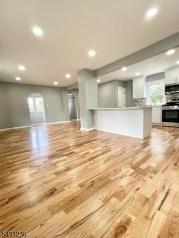 8 Germantown Avenue Edison NJ 08817