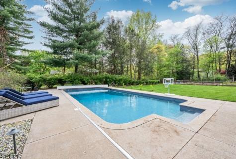 241 Grove Street Ramsey NJ 07446