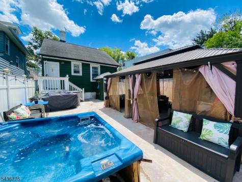 47 Chester Avenue Irvington NJ 07111