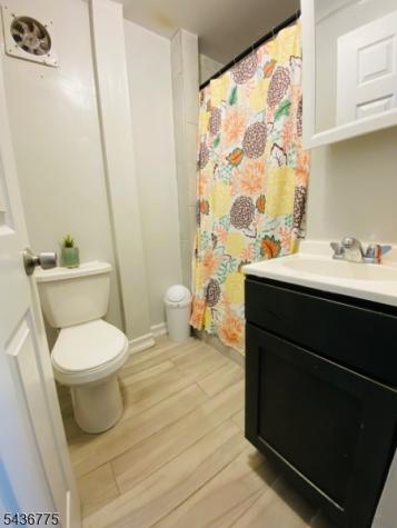 47 Chester Avenue Irvington NJ 07111