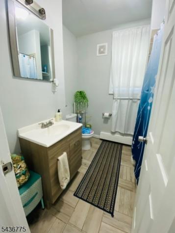 47 Chester Avenue Irvington NJ 07111