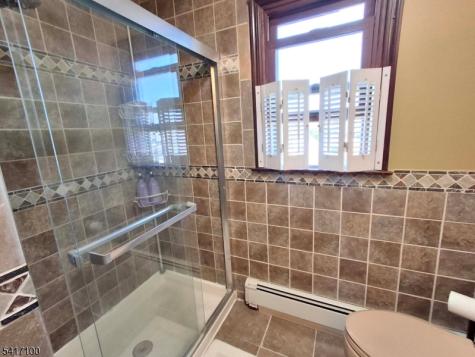 33 Nickel Avenue Sayreville NJ 08872
