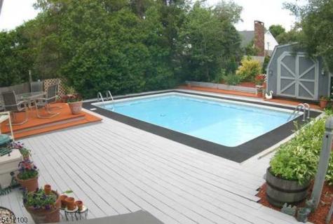 33 Nickel Avenue Sayreville NJ 08872