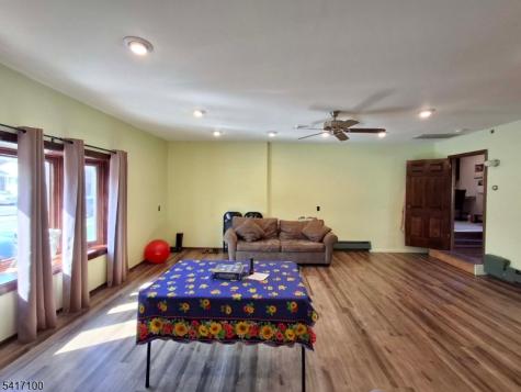 33 Nickel Avenue Sayreville NJ 08872