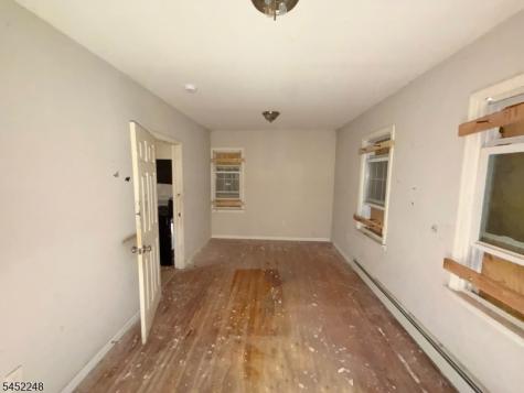 13 Linwood Place East Orange NJ 07017