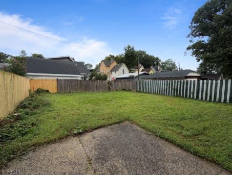 13 Linwood Place East Orange NJ 07017