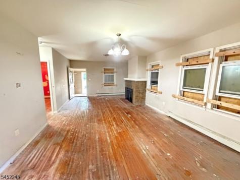 13 Linwood Place East Orange NJ 07017