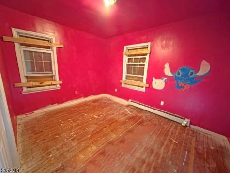 13 Linwood Place East Orange NJ 07017