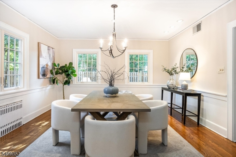 6 Sutherland Road Montclair NJ 07042