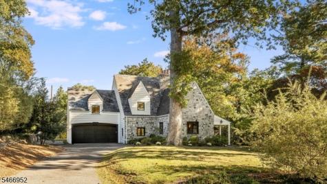 6 Sutherland Road Montclair NJ 07042