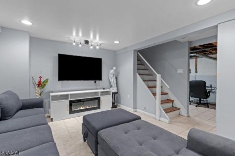 148 Locust Drive Union NJ 07083