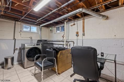 148 Locust Drive Union NJ 07083
