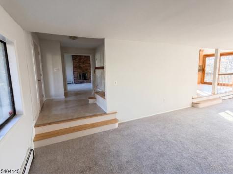 16 Knob Hill Road Washington NJ 07840
