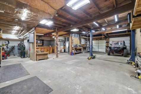 312 6TH Street Belvidere NJ 07823