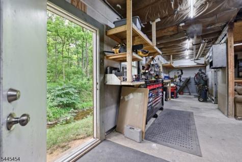 312 6TH Street Belvidere NJ 07823