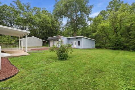 312 6TH Street Belvidere NJ 07823