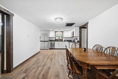 312 6TH Street Belvidere NJ 07823