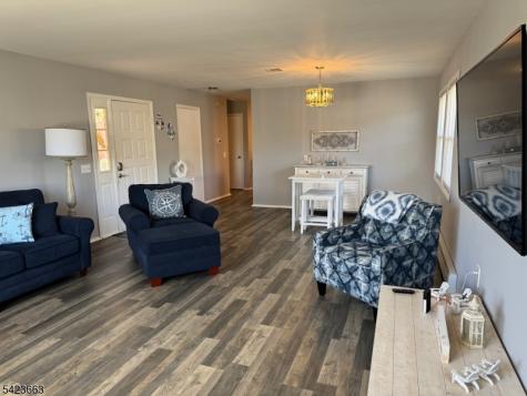 1 Ashcroft Lane Berkeley NJ 08757