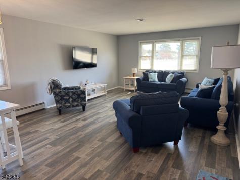 1 Ashcroft Lane Berkeley NJ 08757