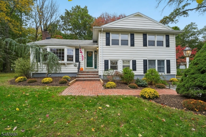 27 Karla Drive Hanover NJ 07981