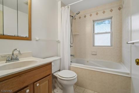 27 Karla Drive Hanover NJ 07981