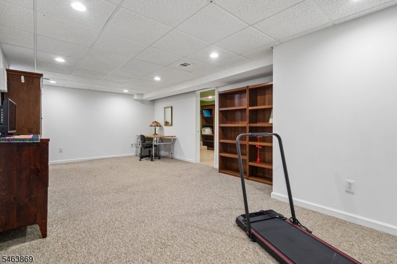 27 Karla Drive Hanover NJ 07981
