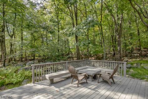 12 Big Spring Road Tewksbury NJ 07830