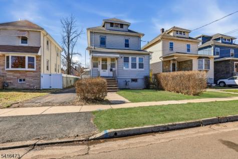 204 Pine Street Roselle NJ 07203