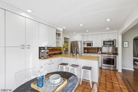 51 Edgewood Avenue West Orange NJ 07052
