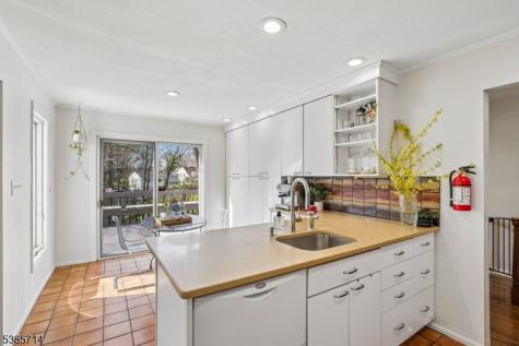 51 Edgewood Avenue West Orange NJ 07052