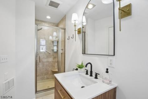 51 Edgewood Avenue West Orange NJ 07052