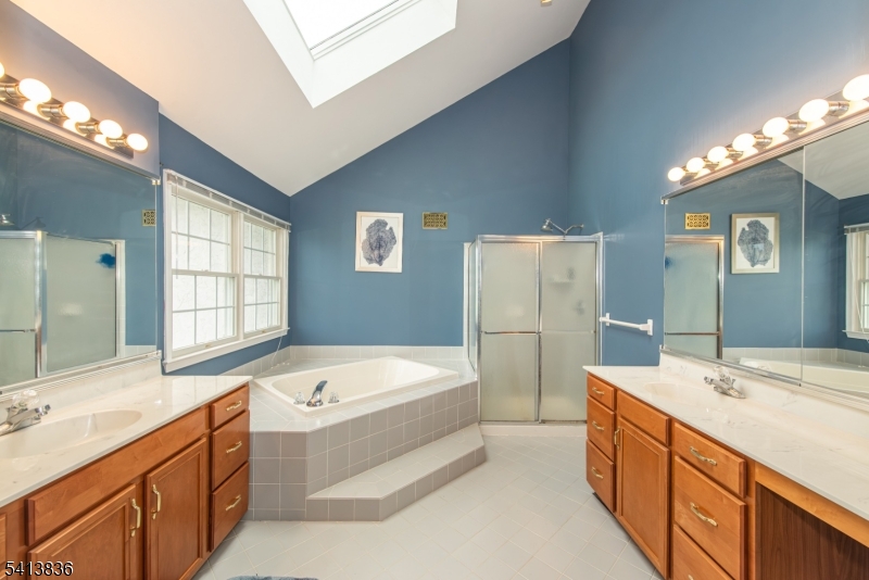 40 Vista Drive Mount Olive NJ 07836