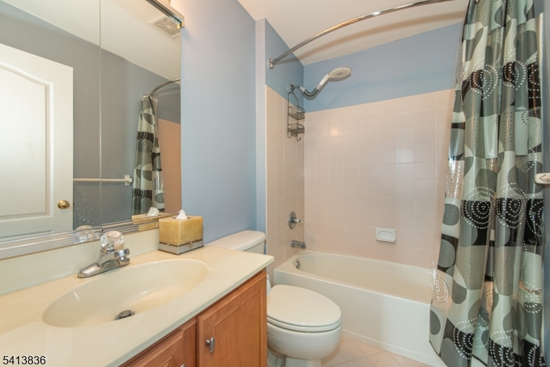 40 Vista Drive Mount Olive NJ 07836