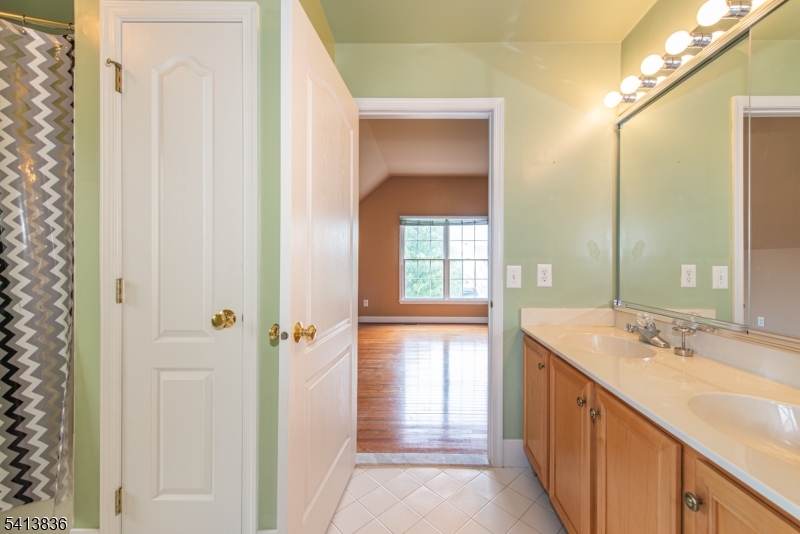 40 Vista Drive Mount Olive NJ 07836