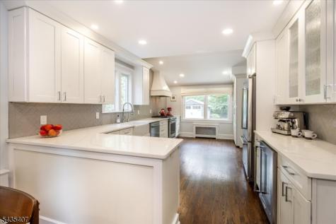 65 Ferndale Avenue Glen Rock NJ 07452