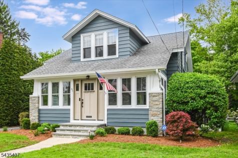 65 Ferndale Avenue Glen Rock NJ 07452