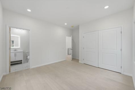 235 Orchard Street Bridgewater NJ 08807