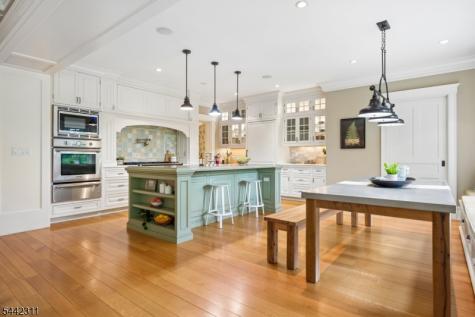 281 Long Hill Drive Millburn NJ 07078