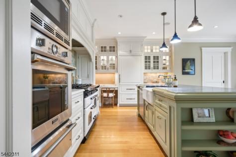 281 Long Hill Drive Millburn NJ 07078