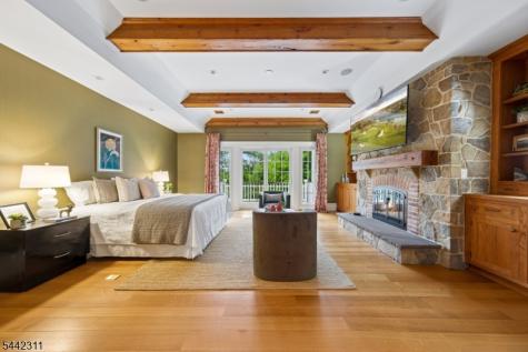 281 Long Hill Drive Millburn NJ 07078