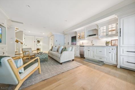 281 Long Hill Drive Millburn NJ 07078