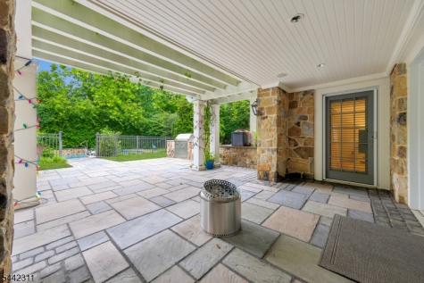 281 Long Hill Drive Millburn NJ 07078