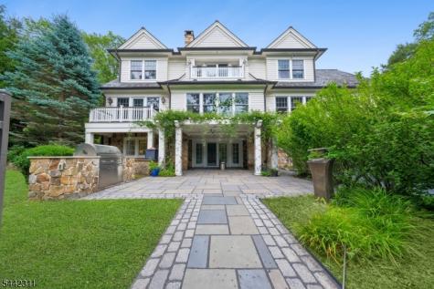 281 Long Hill Drive Millburn NJ 07078